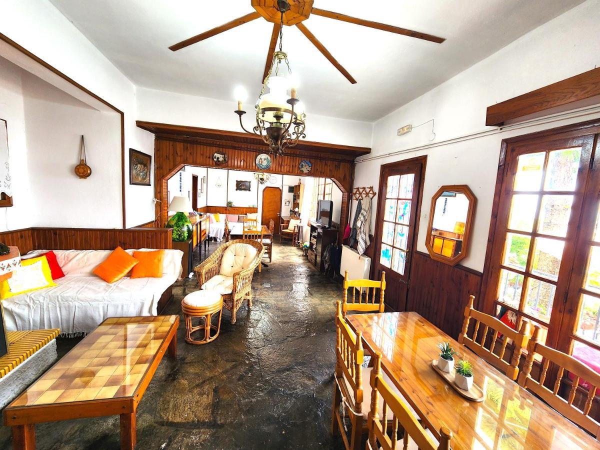 Yalla Chorefto - Hotel & Fun ภายนอก รูปภาพ